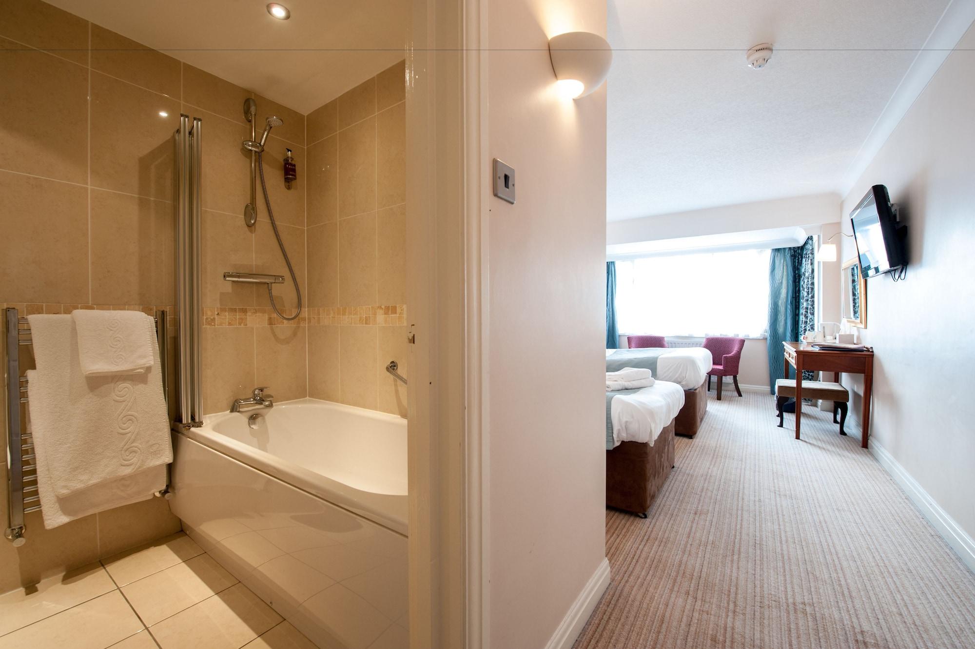 Hotel The Minster 3*