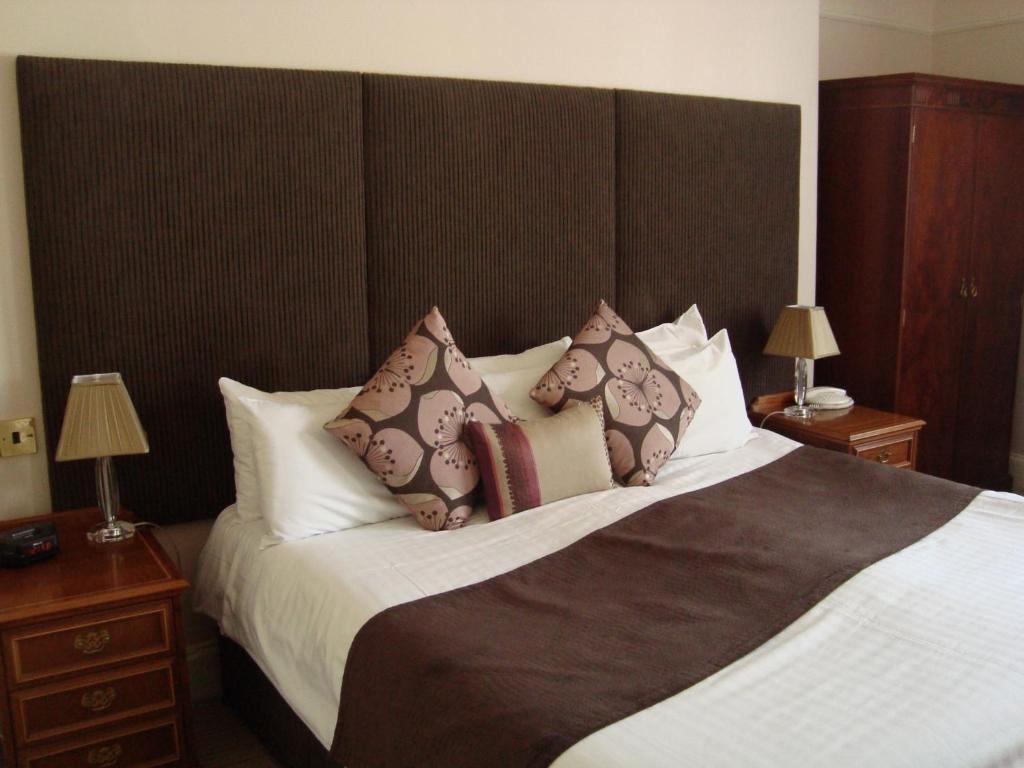 The Minster 3*
